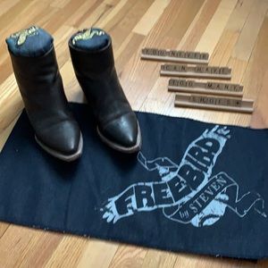 Freebird Rule red croc